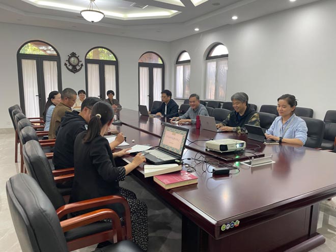 华东神学院举行教学研讨活动 华东神学院举行教学研讨活动